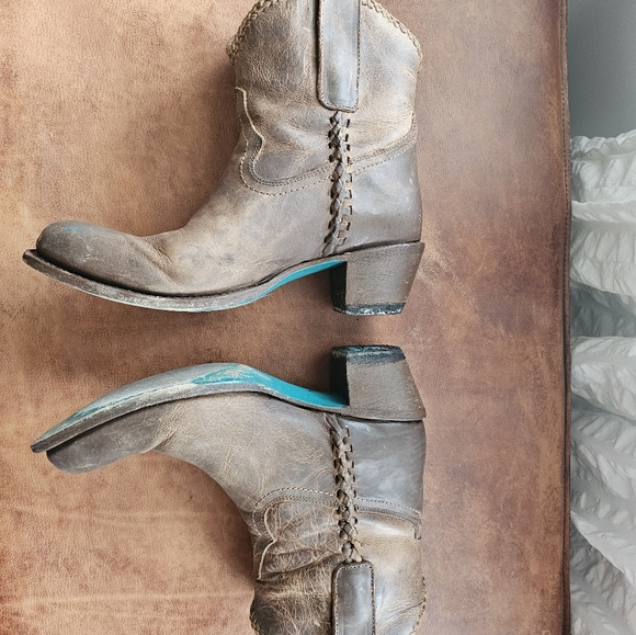 Women Western Lane Plain Jane Bootie, Size 8.5, Brown Leather - Picture 4 of 10